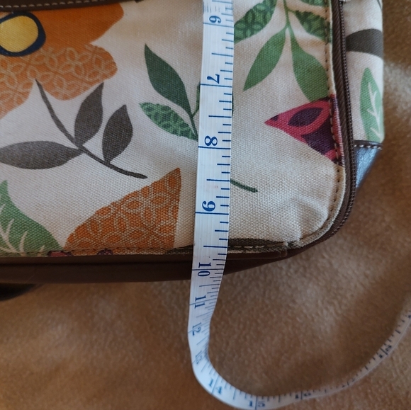 Relic Floral Crossbody Bag with Multicolor Design 9.5"X9.5" - Picture 9 of 9